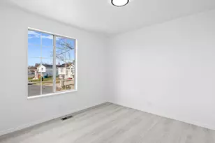 336 W 150 N, Clearfield, UT 84015 - Photo 13