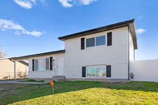 6935 Bonnie Arlene Dr, West Valley, UT 84128 - Photo 3