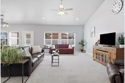 2112 N 800 E, North Ogden, UT 84414 - Photo 15