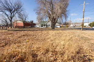 153 W 800 S, Richfield, UT 84701 - Photo 5