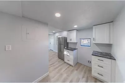 384 E 300 S, Pleasant Grove, UT 84062 - Photo 9