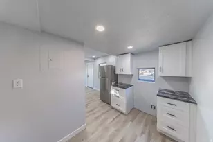 384 E 300 S, Pleasant Grove, UT 84062 - Photo 9