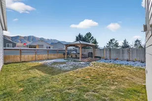 4072 N White Pine Rd E, Eagle Mountain, UT 84005 - Photo 31