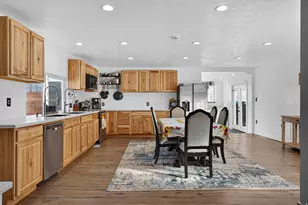 4072 N White Pine Rd E, Eagle Mountain, UT 84005 - Photo 5