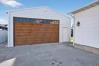 4072 N White Pine Rd E, Eagle Mountain, UT 84005 - Photo 29