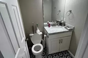 6414 S 1680 E, Murray, UT 84121 - Photo 7