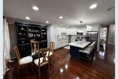 6414 S 1680 E, Murray, UT 84121 - Photo 3