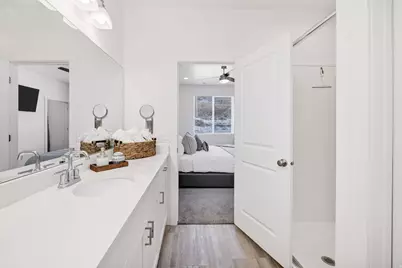 559 N Blue Lake St, Garden City, UT 84028 - Photo 7