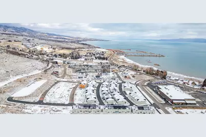 559 N Blue Lake St, Garden City, UT 84028 - Photo 37