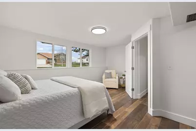 5762 S 4050 W, Roy, UT 84067 - Photo 17