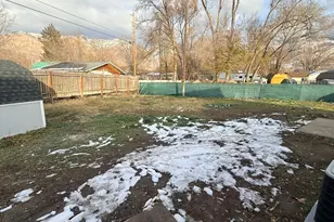 886 Wood St, Ogden, UT 84404 - Photo 25