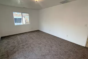 886 Wood St, Ogden, UT 84404 - Photo 13