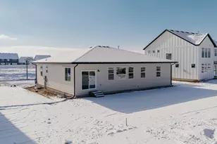 1159 E Blackfeet Dr, Eagle Mountain, UT 84005 - Photo 13