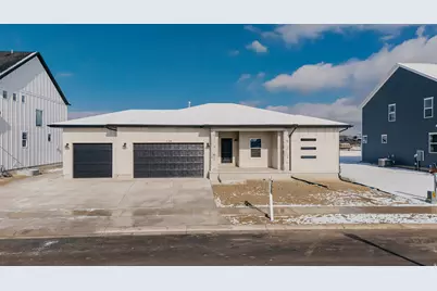 1159 E Blackfeet Dr #522, Eagle Mountain, UT 84005 - Photo 1