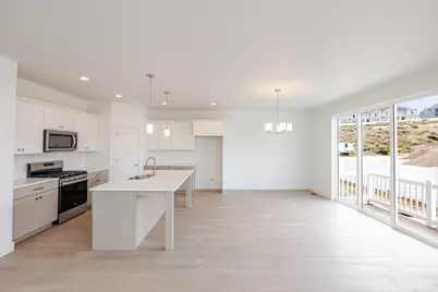 973 N 4020 W #446, Lehi, UT 84048 - Photo 9