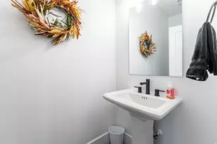 110 S Horizon Dr, Farmington, UT 84025 - Photo 7