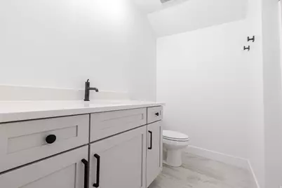 4463 N Broadsword Ln #101, Eagle Mountain, UT 84005 - Photo 17