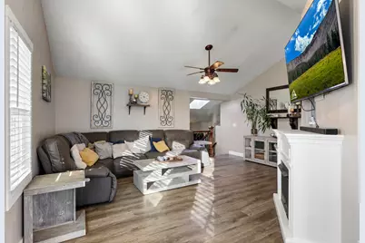 24 N 1050 W, Clearfield, UT 84015 - Photo 5