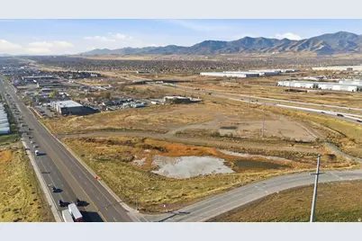 2221 S Lester St, West Valley, UT 84128 - Photo 11