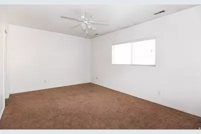 421 N 50 W, Tooele, UT 84074 - Photo 23