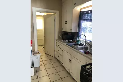 1067 S Navajo St W, Salt Lake City, UT 84104 - Photo 3