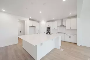 878 W Black Tail St S, Saratoga Springs, UT 84045 - Photo 9