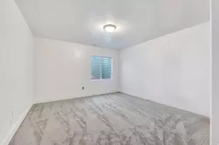 1607 N Catagena Park Way E, Saratoga Springs, UT 84045 - Photo 17