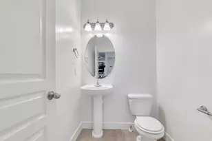 1607 N Catagena Park Way E, Saratoga Springs, UT 84045 - Photo 5