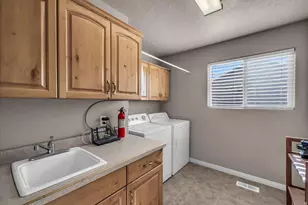 1109 N Horsemans Pk Dr, Dammeron Valley, UT 84783 - Photo 13