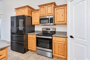 4579 W 3825 S, West Haven, UT 84401 - Photo 11