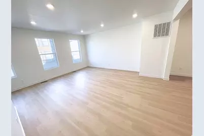 921 S Mathilda Dr #261, Saratoga Springs, UT 84045 - Photo 11