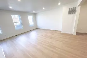 921 S Mathilda Dr, Saratoga Springs, UT 84045 - Photo 11