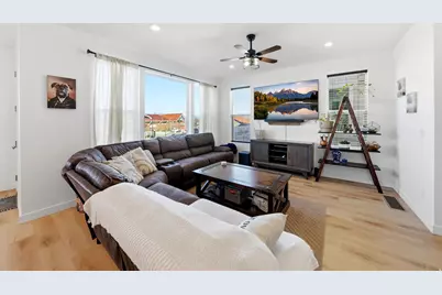 8252 W Cascade View Way S, Magna, UT 84044 - Photo 7