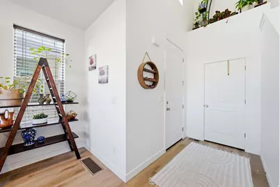 8252 W Cascade View Way S, Magna, UT 84044 - Photo 5