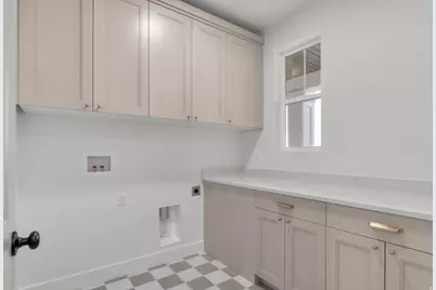 1104 N 430 E, Orem, UT 84097 - Photo 17