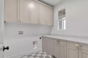 1104 N 430 E, Orem, UT 84097 - Photo 17