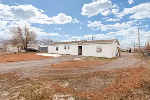 371 E 1200 S, Elsinore, UT 84724 - Photo 25
