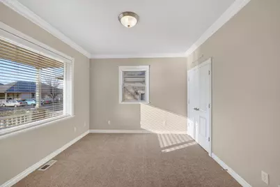687 E 3420 N, Lehi, UT 84043 - Photo 3