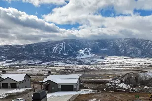 4634 N Seven Bridges Rd, Eden, UT 84310 - Photo 3