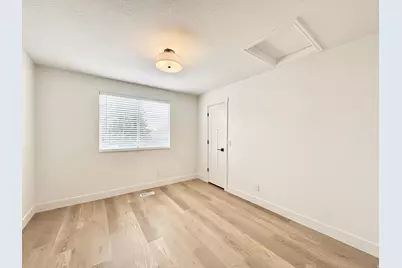 2085 W 3800 S, West Valley, UT 84119 - Photo 7