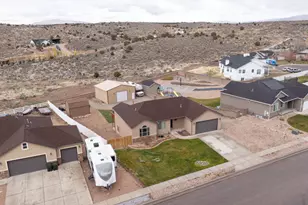 2101 E Ravine Rd, Enoch, UT 84721 - Photo 31