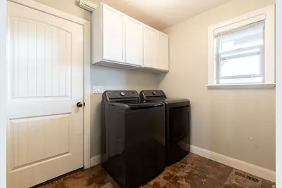 2101 E Ravine Rd, Enoch, UT 84721 - Photo 11