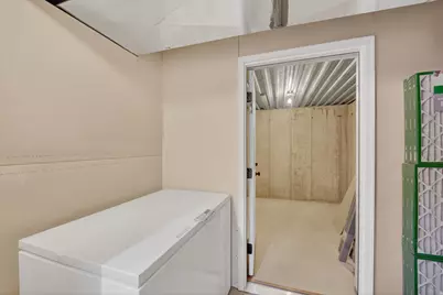 731 S 3050 W, Syracuse, UT 84075 - Photo 37