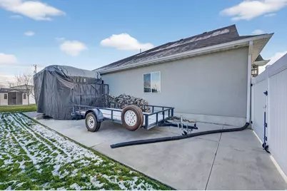 731 S 3050 W, Syracuse, UT 84075 - Photo 47
