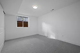 1973 S Davis Blvd, Bountiful, UT 84010 - Photo 25