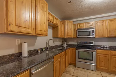 2540 S Chesterfield St W, West Valley, UT 84119 - Photo 11