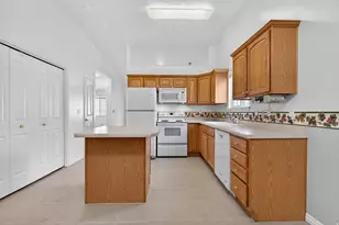1506 W 3255 S, West Valley, UT 84119 - Photo 7