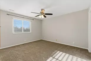 1481 E Noelle Rd S, Sandy, UT 84092 - Photo 15