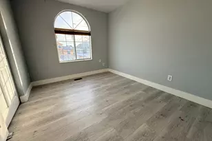 3298 W 2300 N, Clinton, UT 84015 - Photo 9