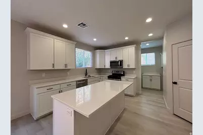 840 N Twin Lakes Dr #414, Saint George, UT 84770 - Photo 15